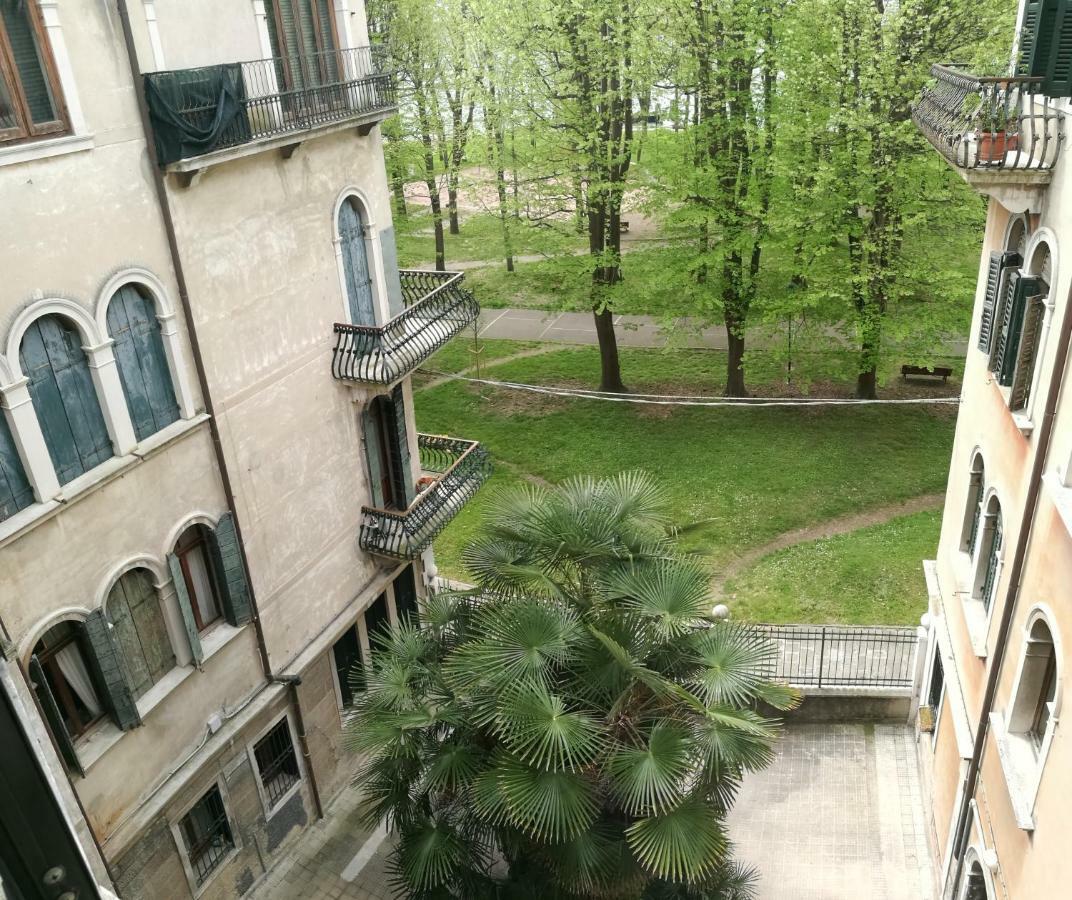 Appartamento Sant'Elena Venice Exterior photo